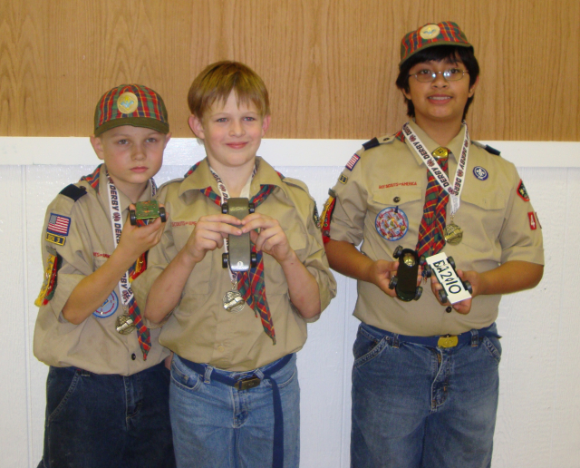 2010-Pack409-Blue-n-Gold - 161.jpg